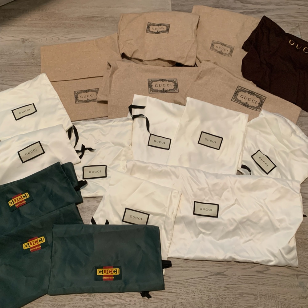 Various sizes of Gucci protection bags
